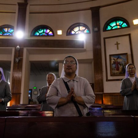 In a Visit to a Tiny Flock in Mongolia, Pope Has an Eye on Russia and China