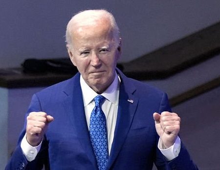 Biden’dan ‘yarışta kalmaya kararlıyım’ mektubu